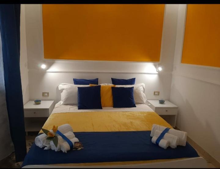 Politeama Center Bed & Breakfast Палермо Екстериор снимка